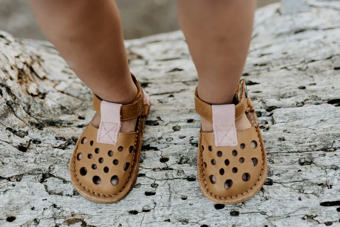 Common Tread Kid's Amber Desert Sandal - Image 15