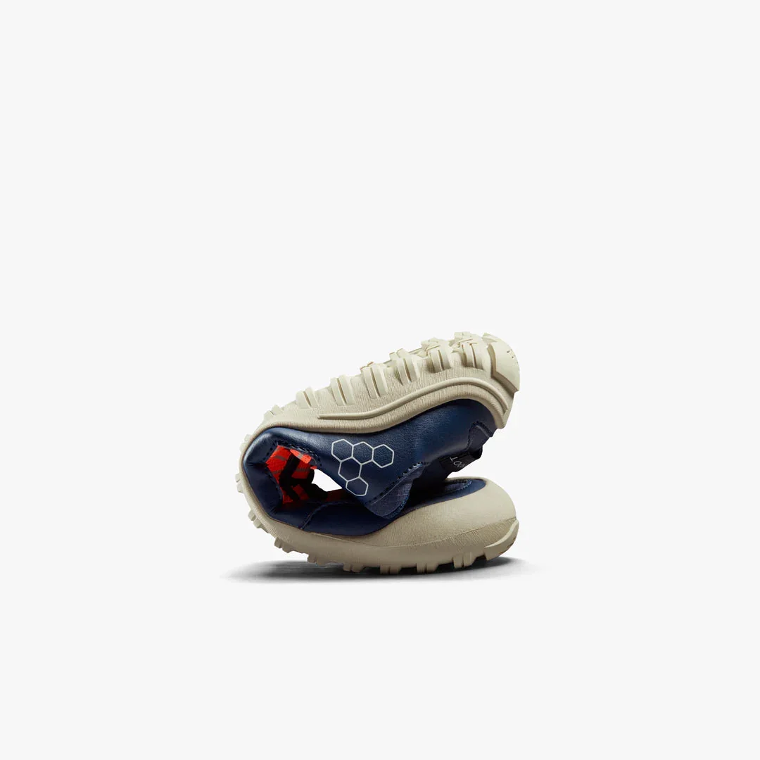 Vivobarefoot Explore AT Junior Outer Space - Image 9